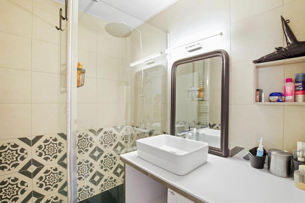 Appartement Calme Et Moderne Avec Vue Mer 74 Canet-en-Roussillon Exterior foto